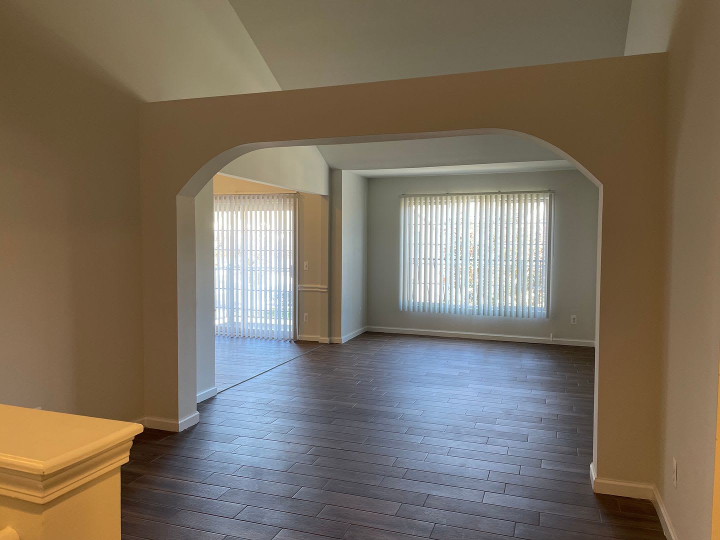 Shelby Township 2 Bedroom, 2 Bath Condo-Style Apartment, ATT. Garage &amp; Pool – photo 3