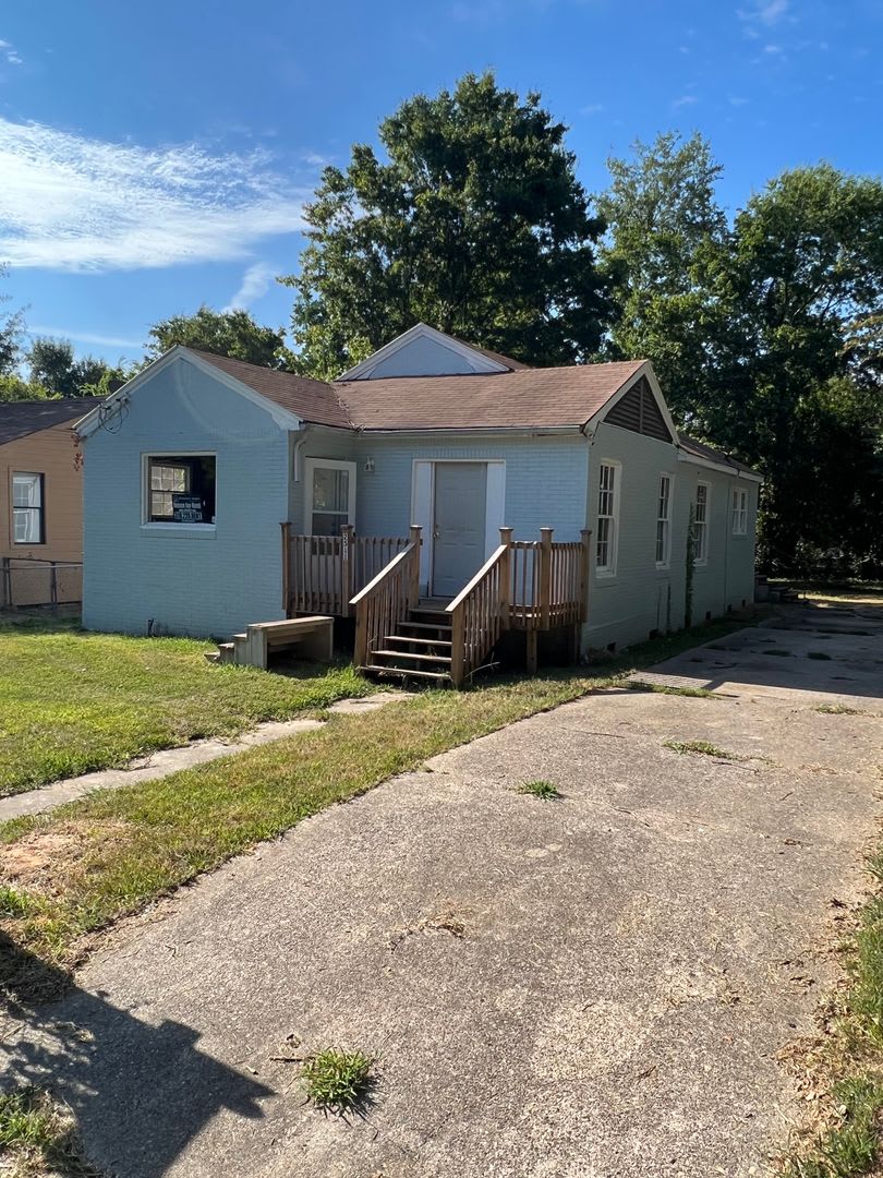 2511 Quinton St – photo 2