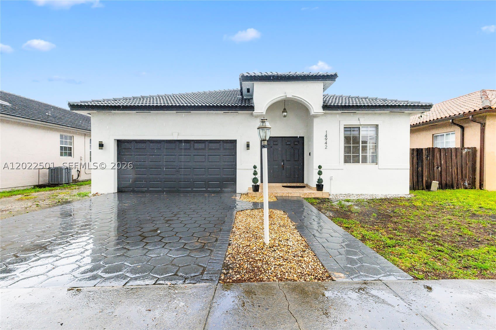 14942 NW 89th Ct – photo 2
