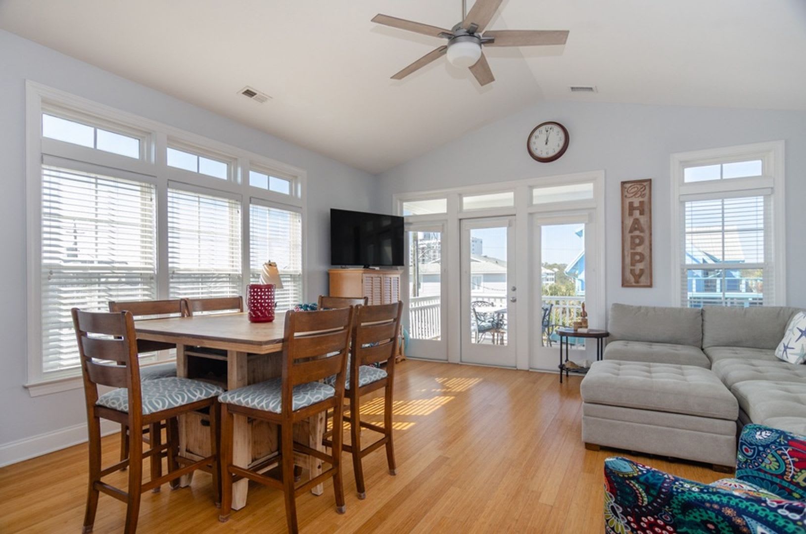 (C315) 812 Canal Drive, Unit 1, Carolina Beach, NC 28428 – photo 3