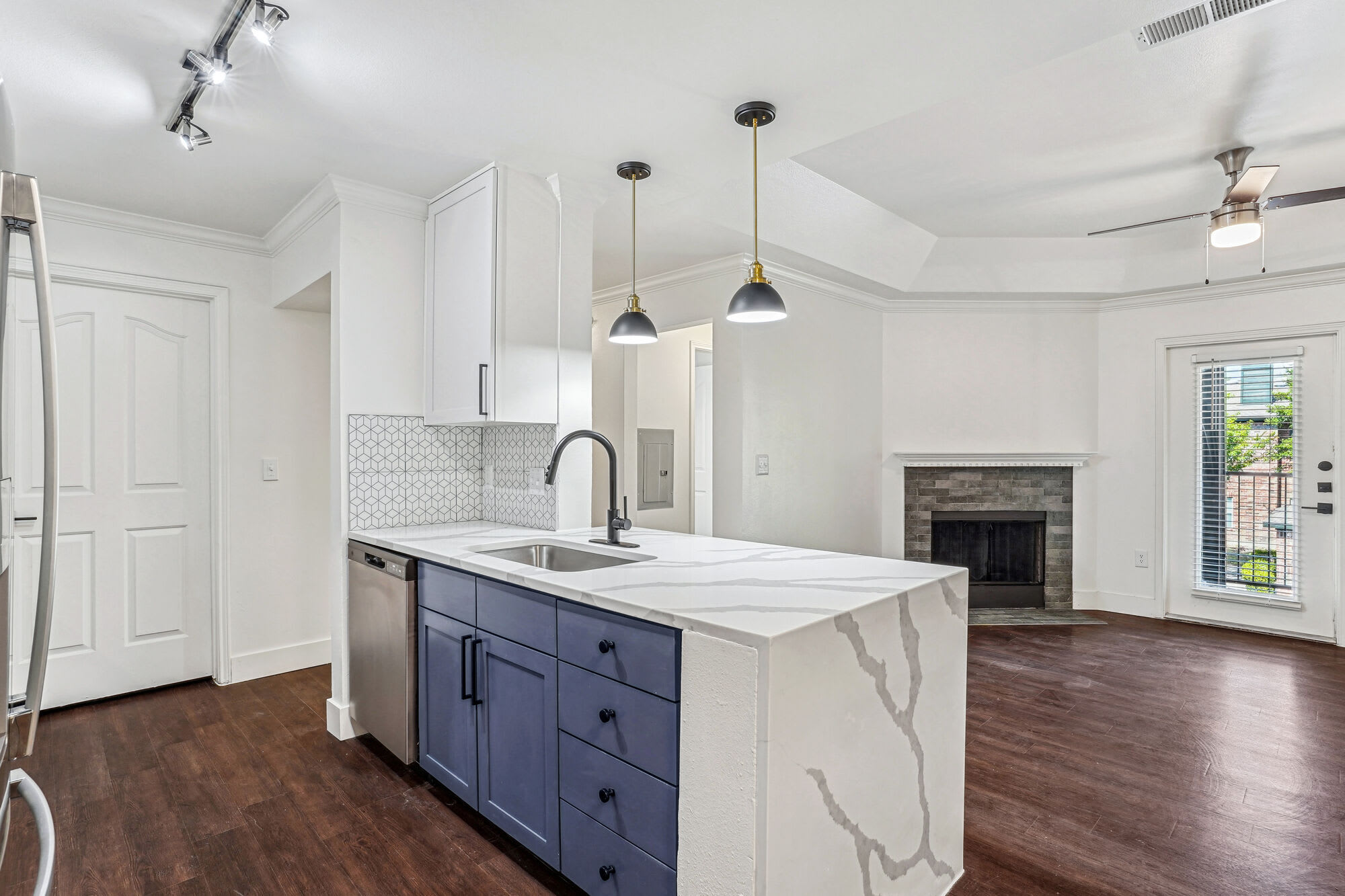 Cypress Apartments – photo 2