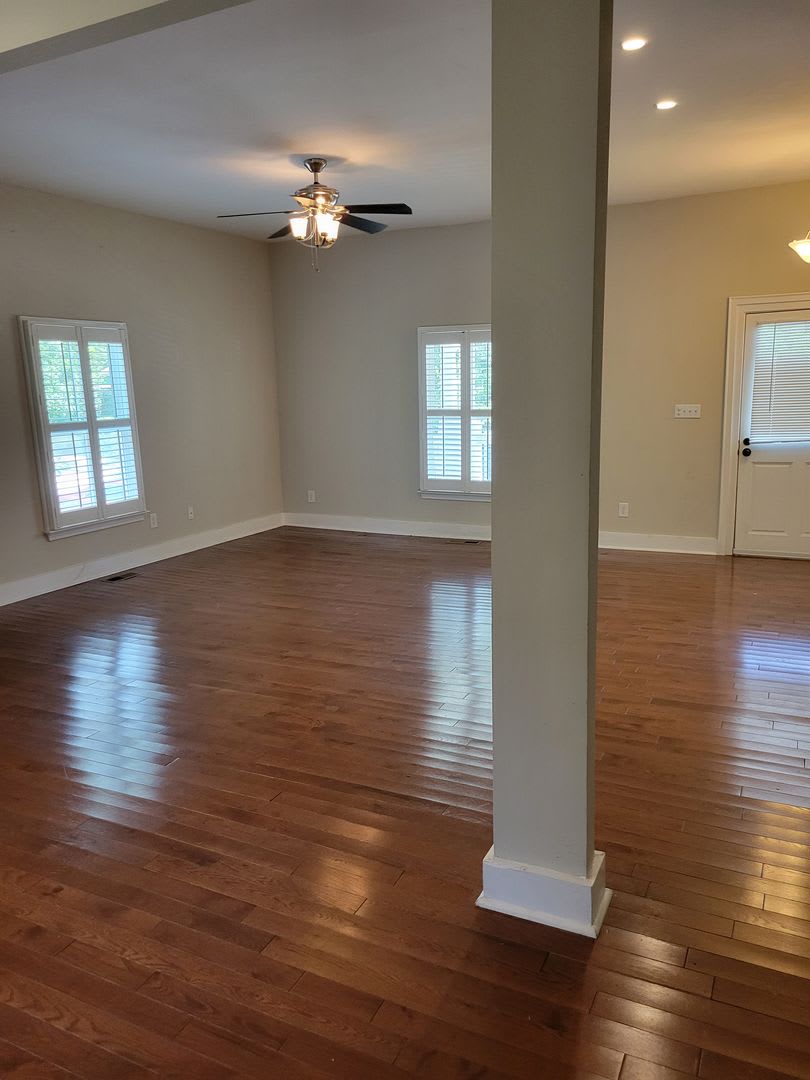 Charming 3br 2ba Home near Downtown Raleigh! Available Now! – photo 5