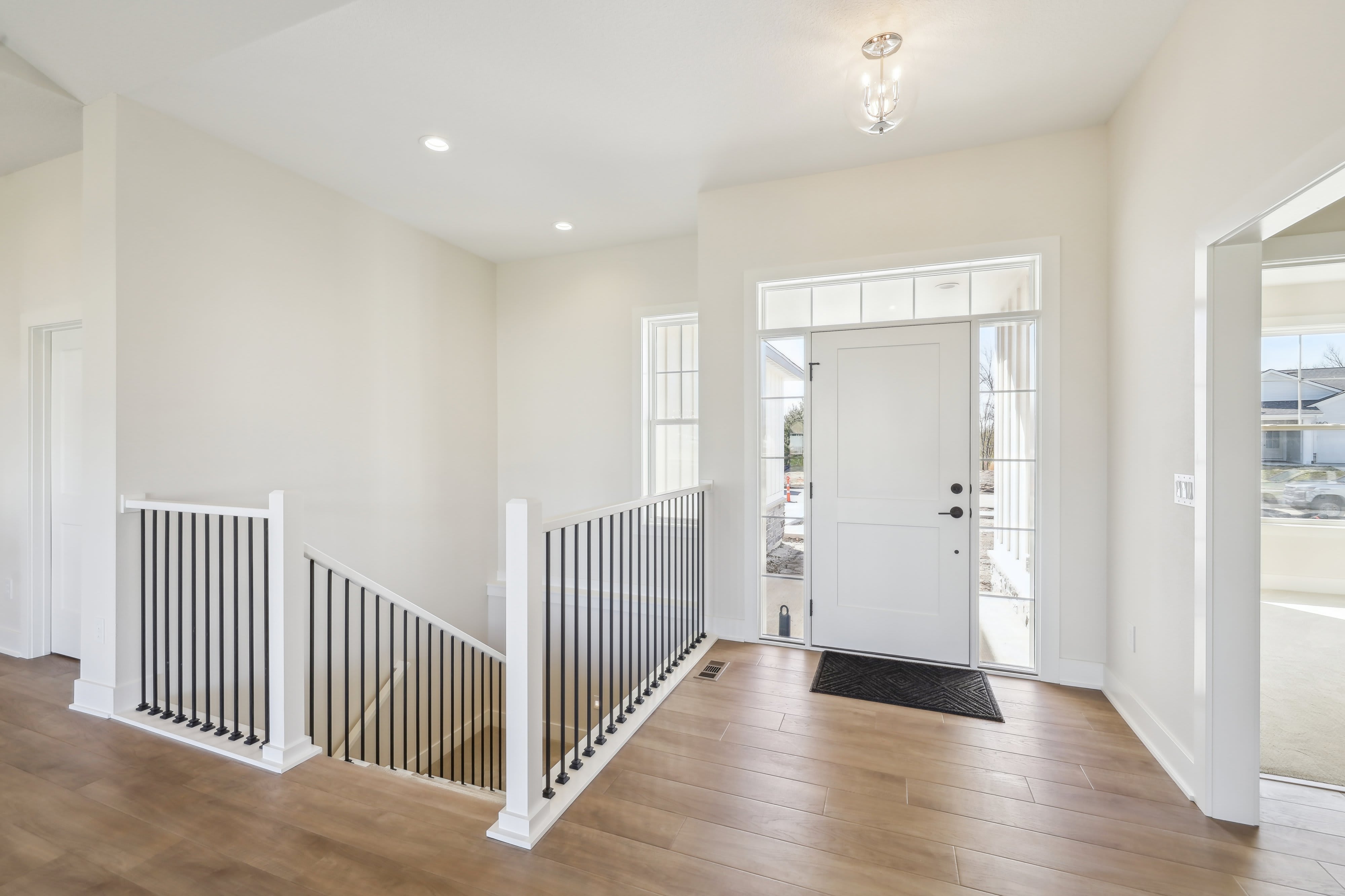 1395 Northwest Red Oak Drive – photo 1