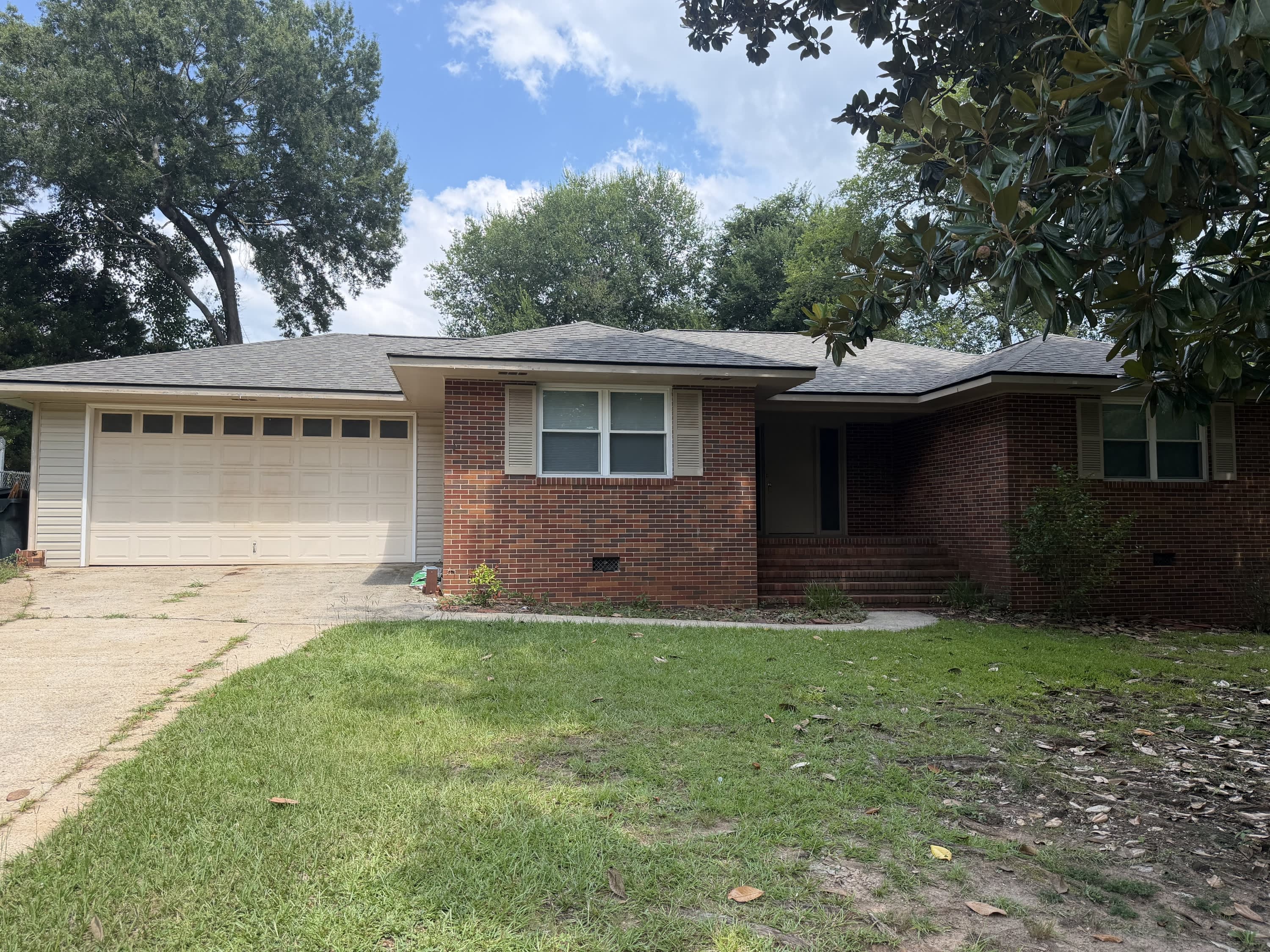 941 Harrington Drive – photo 2