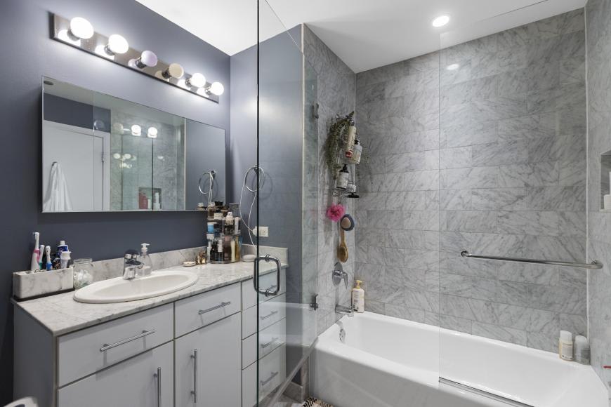 860 W Blackhawk St – photo 5