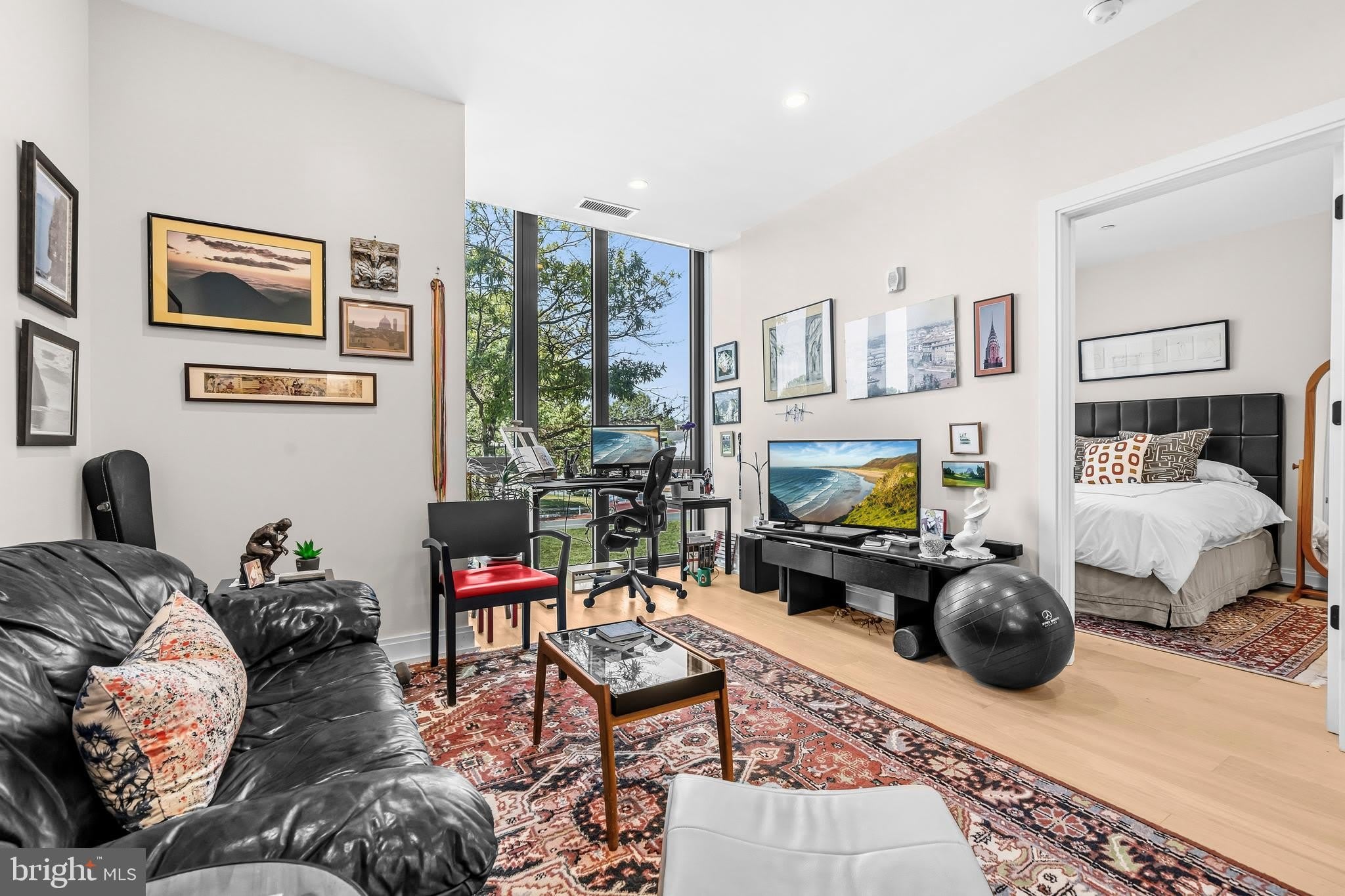 1111 Pennsylvania Avenue Se – photo 1