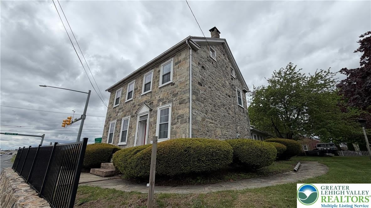 797 Main Street – photo 3