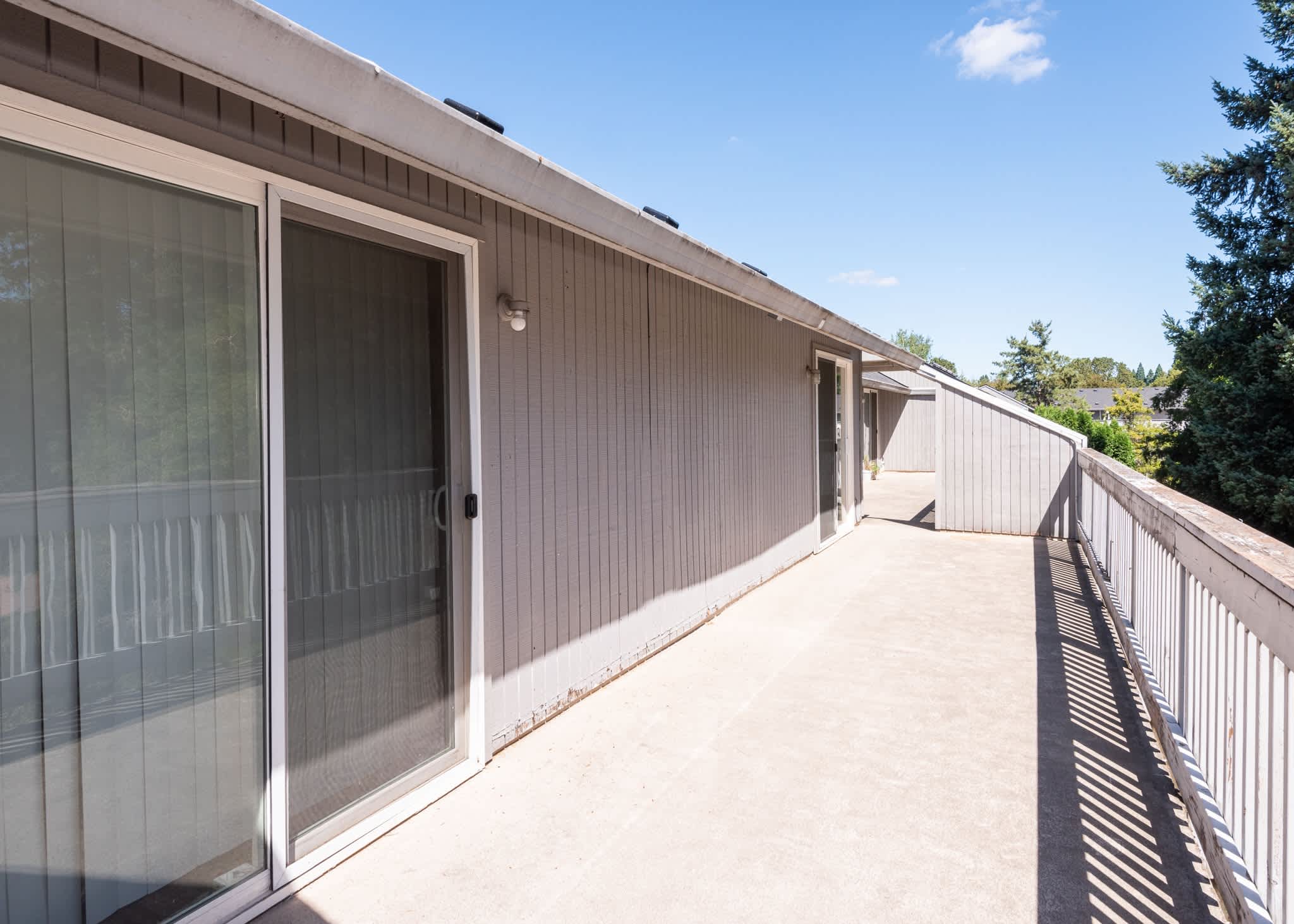 Hallmark Apartments – photo 5