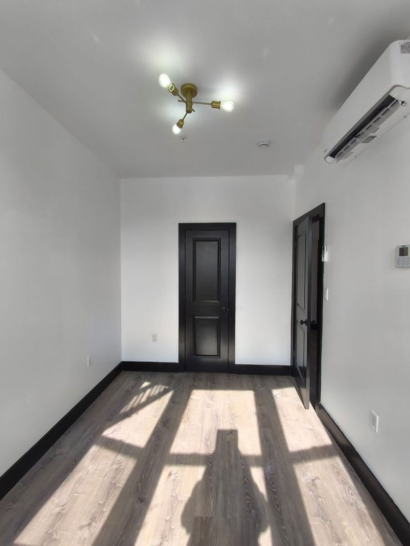 11 Thomas Street – photo 4