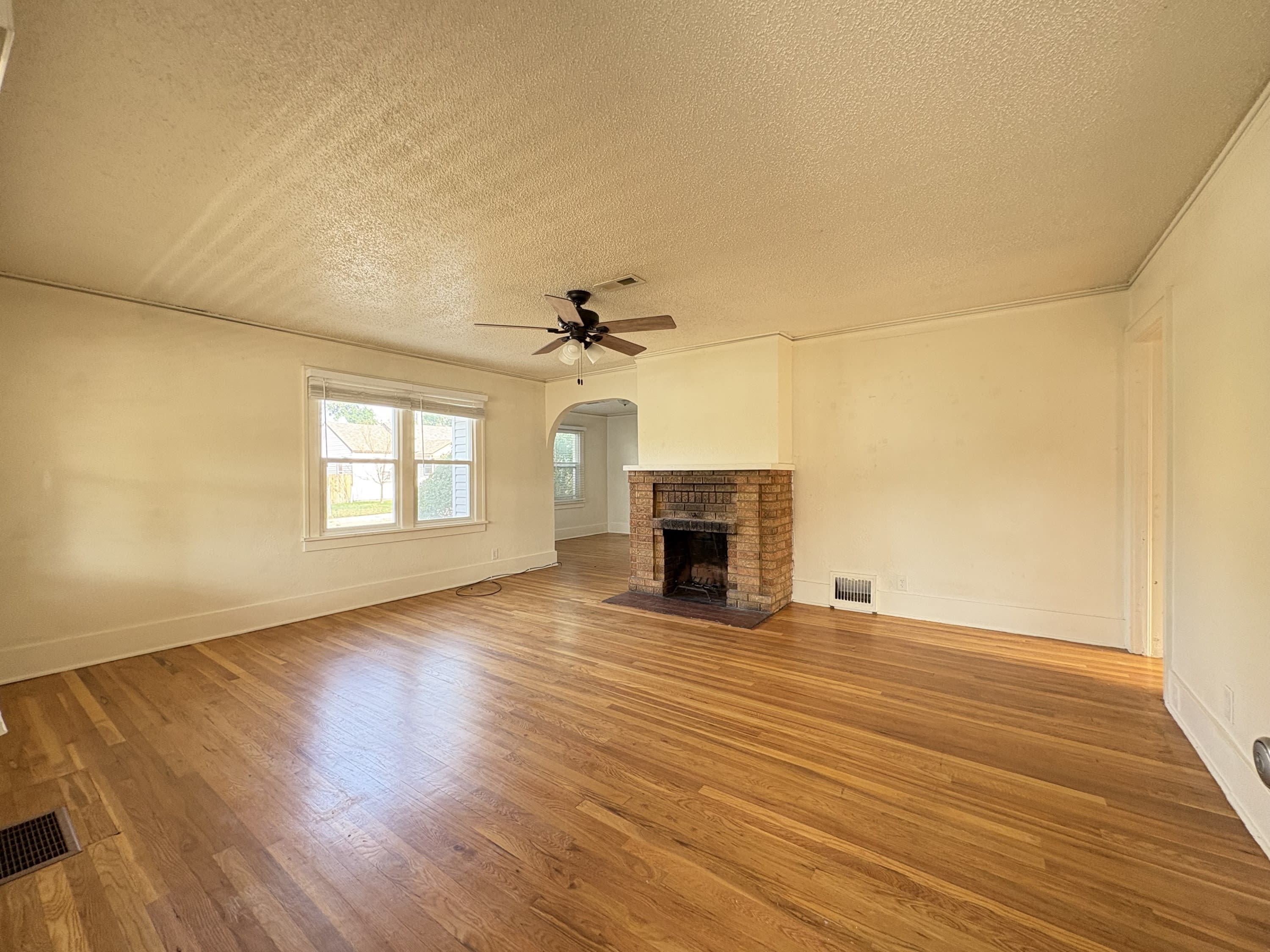 522 West Pershing Boulevard – photo 4