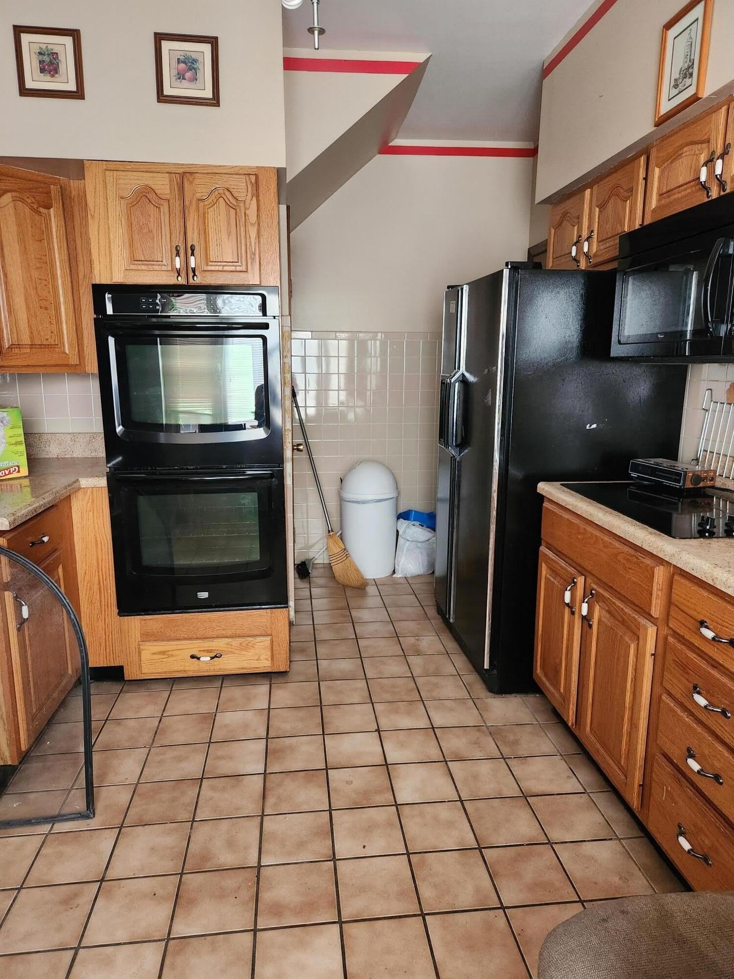 2025 W 4th Place – photo 2