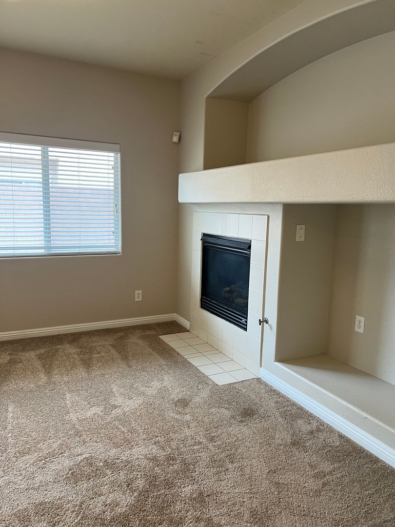 Two Story 3 Bedroom Townhouse – photo 4
