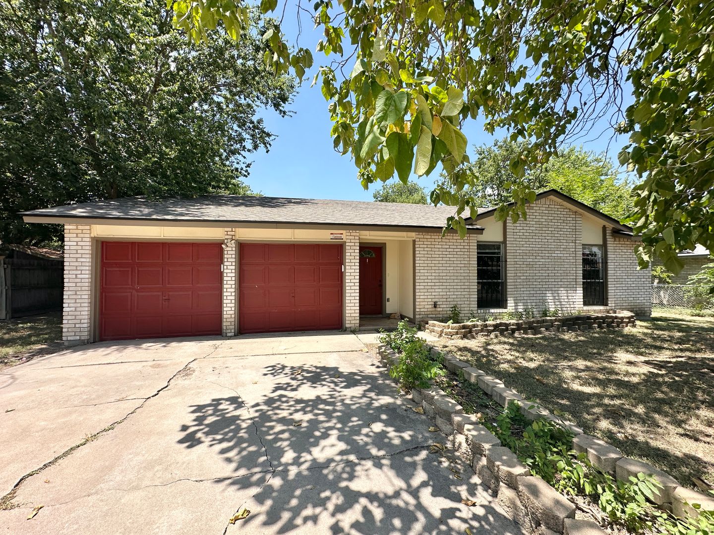 2101 Sherman Drive – photo 1