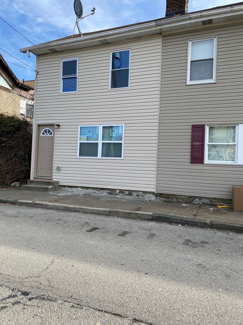 Town House – photo 2