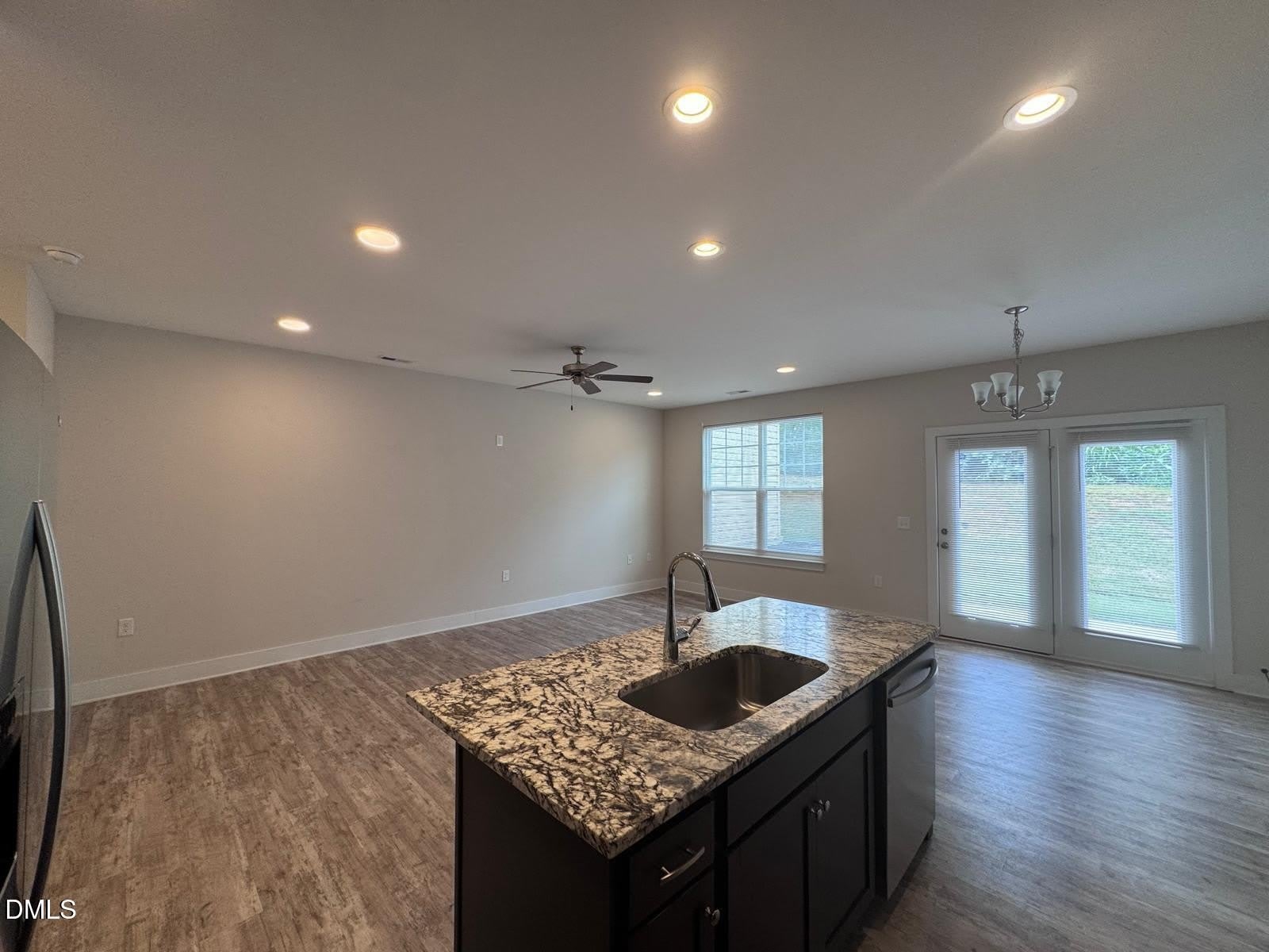 917 Hillman Lane – photo 2