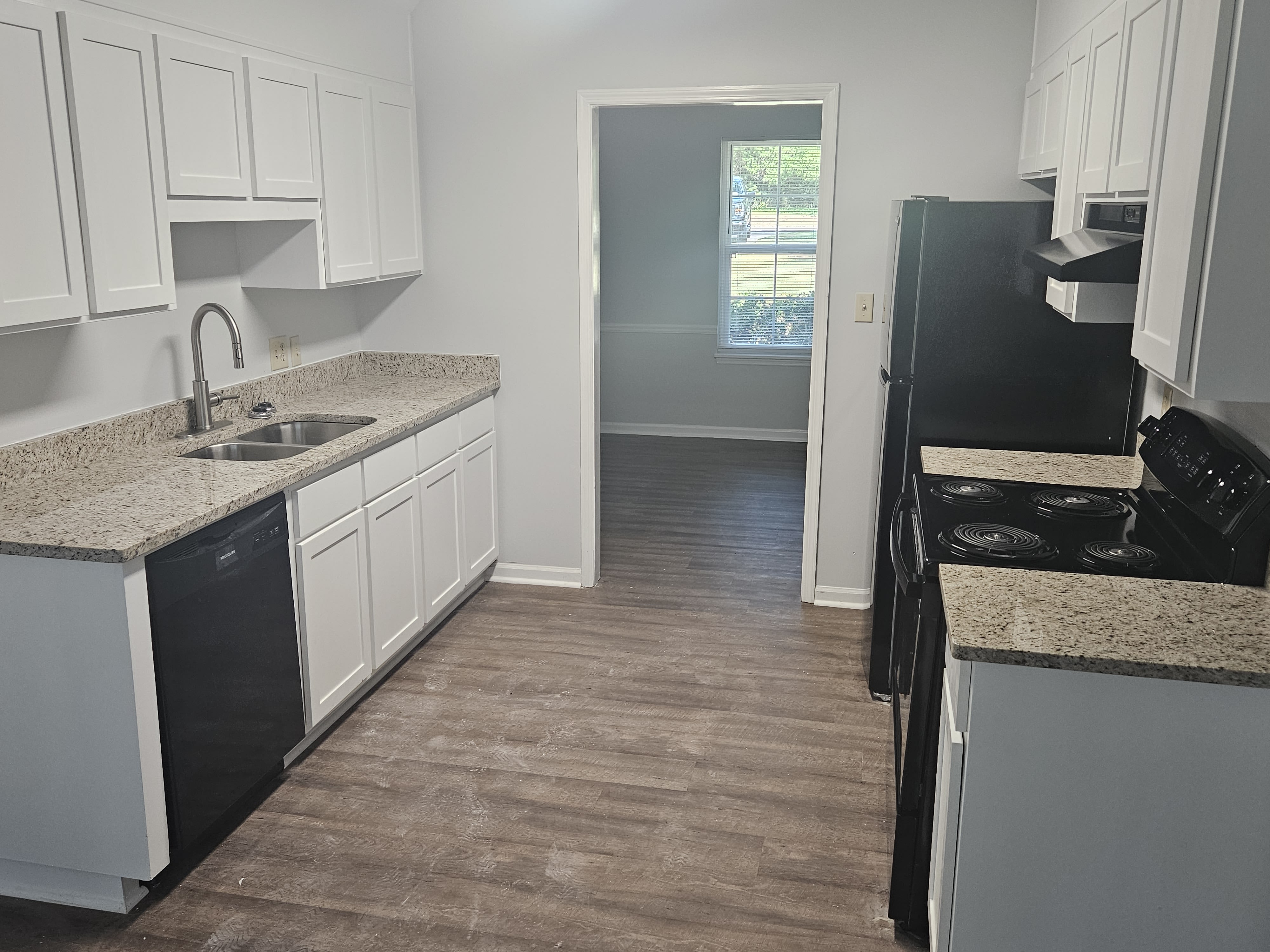 202 Dunaway Dr – photo 4