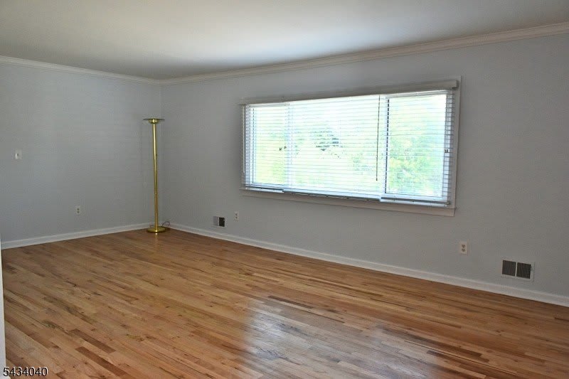 10 Garden Dr – photo 5
