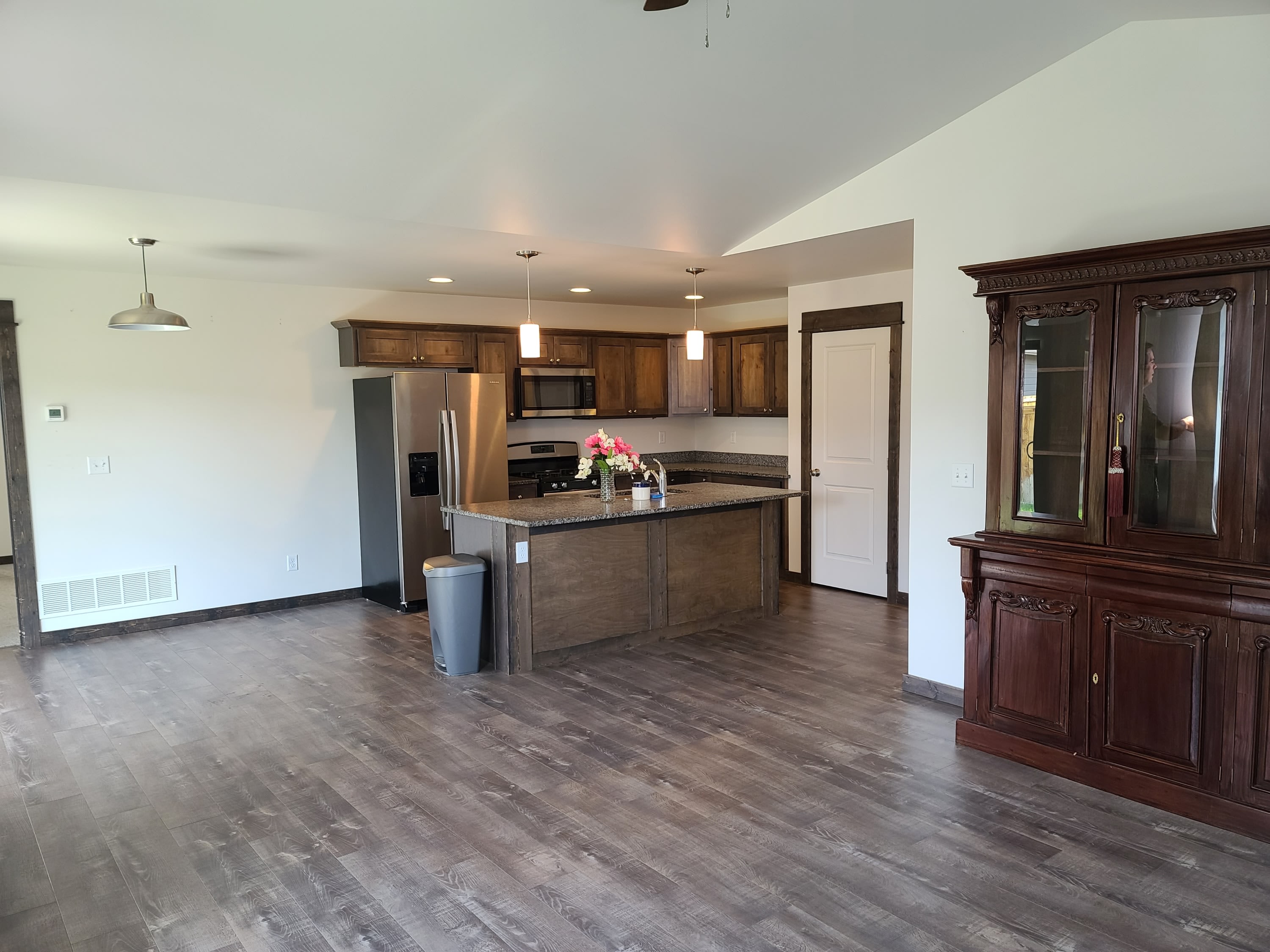 301 Boone Dr – photo 5