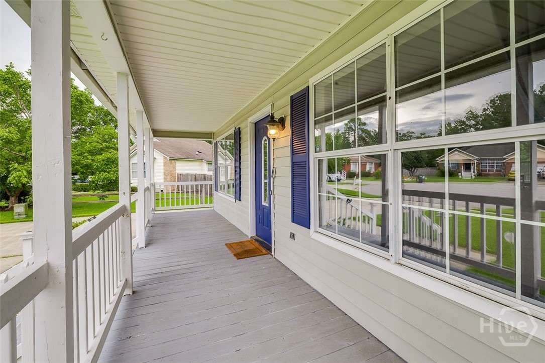 110 Embassy Court – photo 5