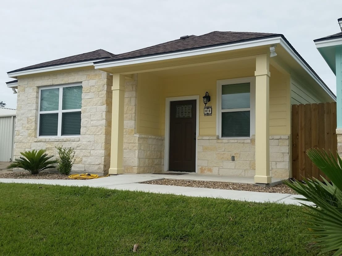509 South Guadalupe Street – photo 1