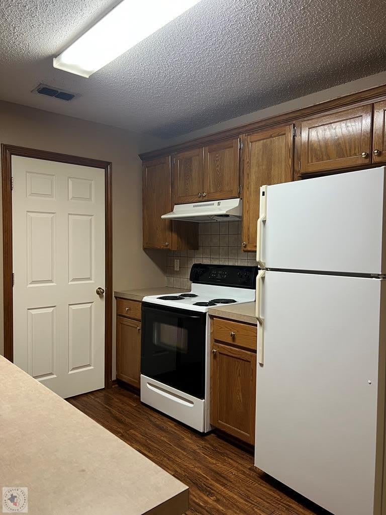 5104 Galloping Way – photo 4