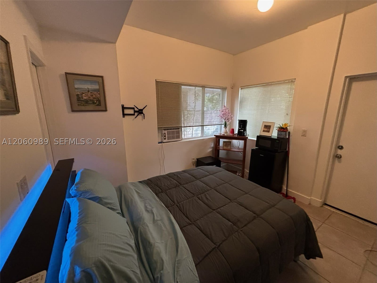 3299 Bird Ave – photo 4