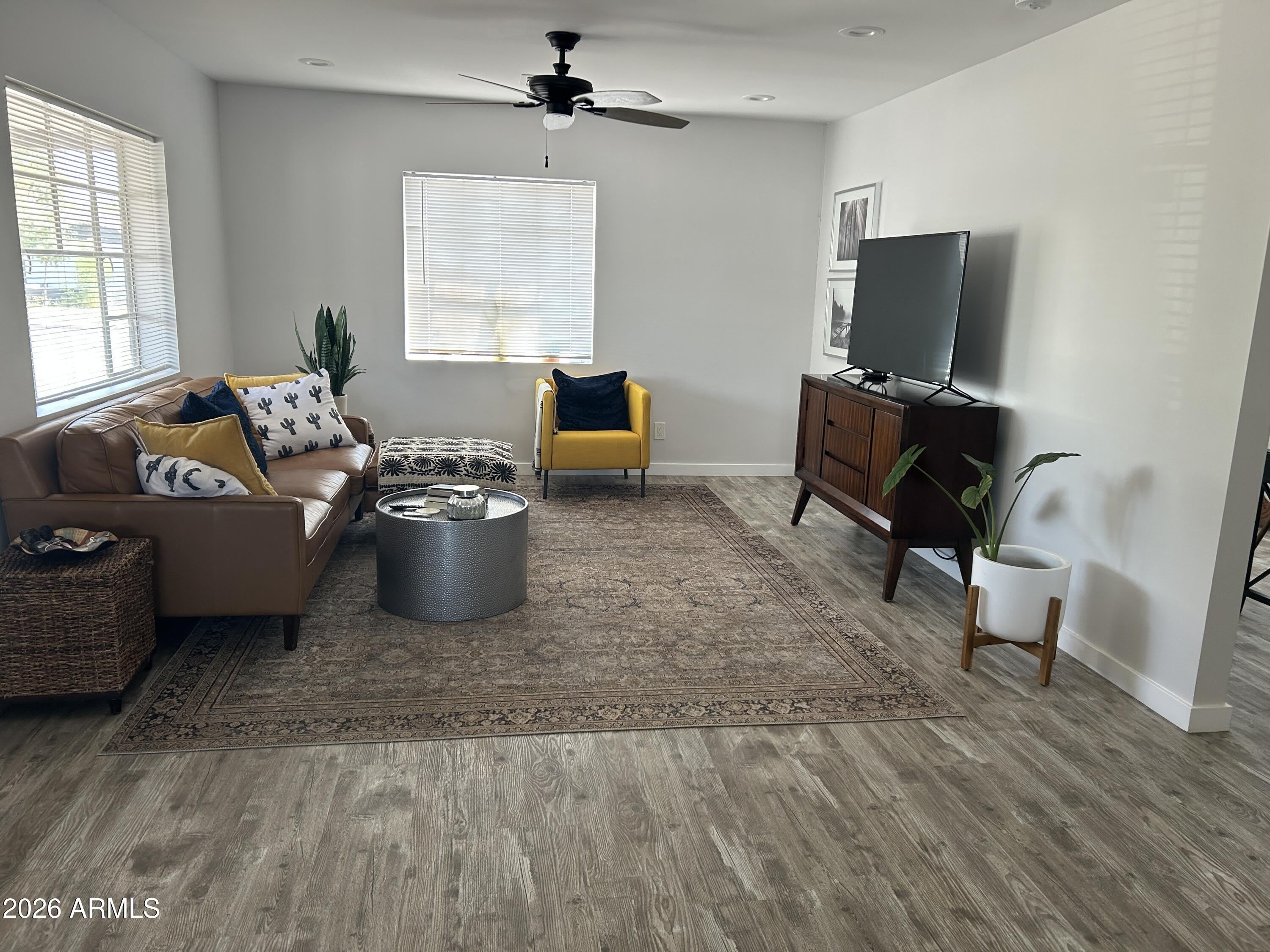 326 W Highland Avenue – photo 5