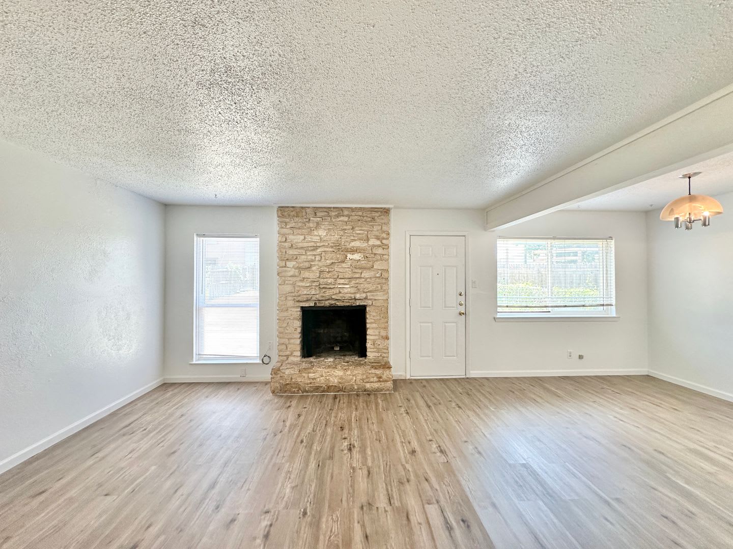 2206 A Cascade Drive – photo 4