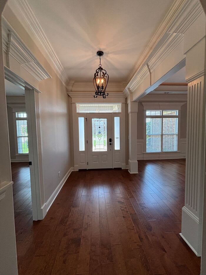100 Middy Lane – photo 5