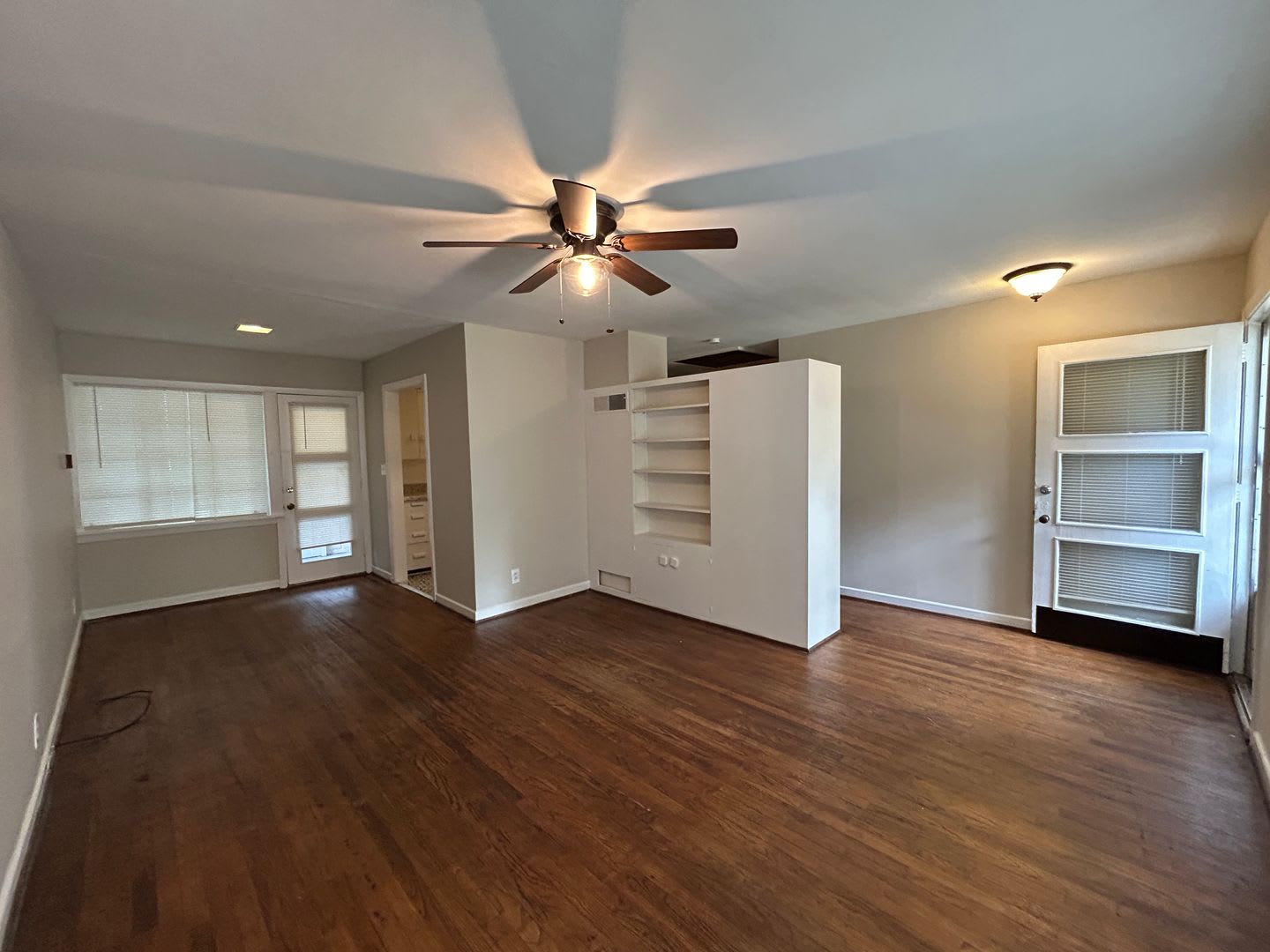 1205 Christine Avenue, Apartment B – photo 3