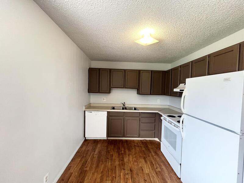 1265 E Crandall Ave – photo 4