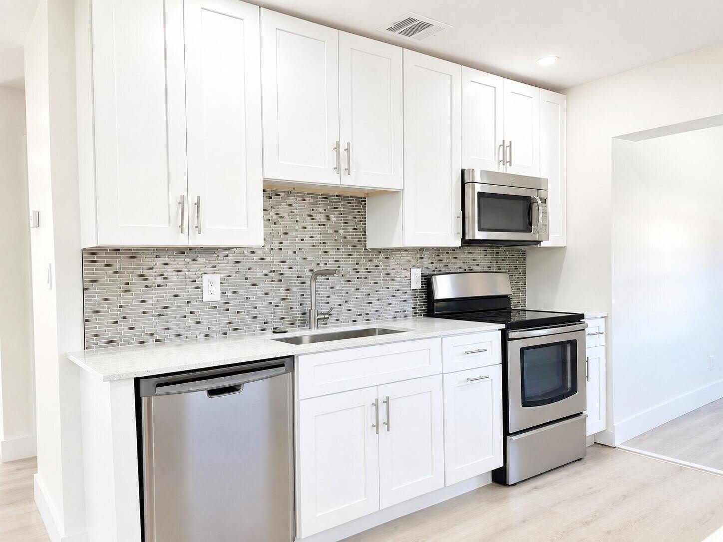 913 N 18th Street – photo 3