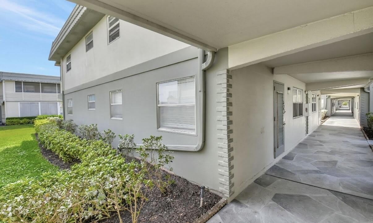 581 Monaco Boulevard – photo 4