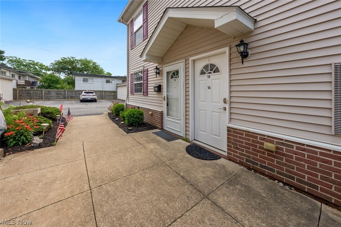 11541 Riverview Court – photo 2