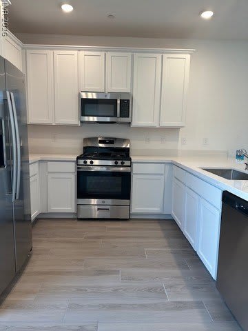 9733 Redwood Cascade Street – photo 4