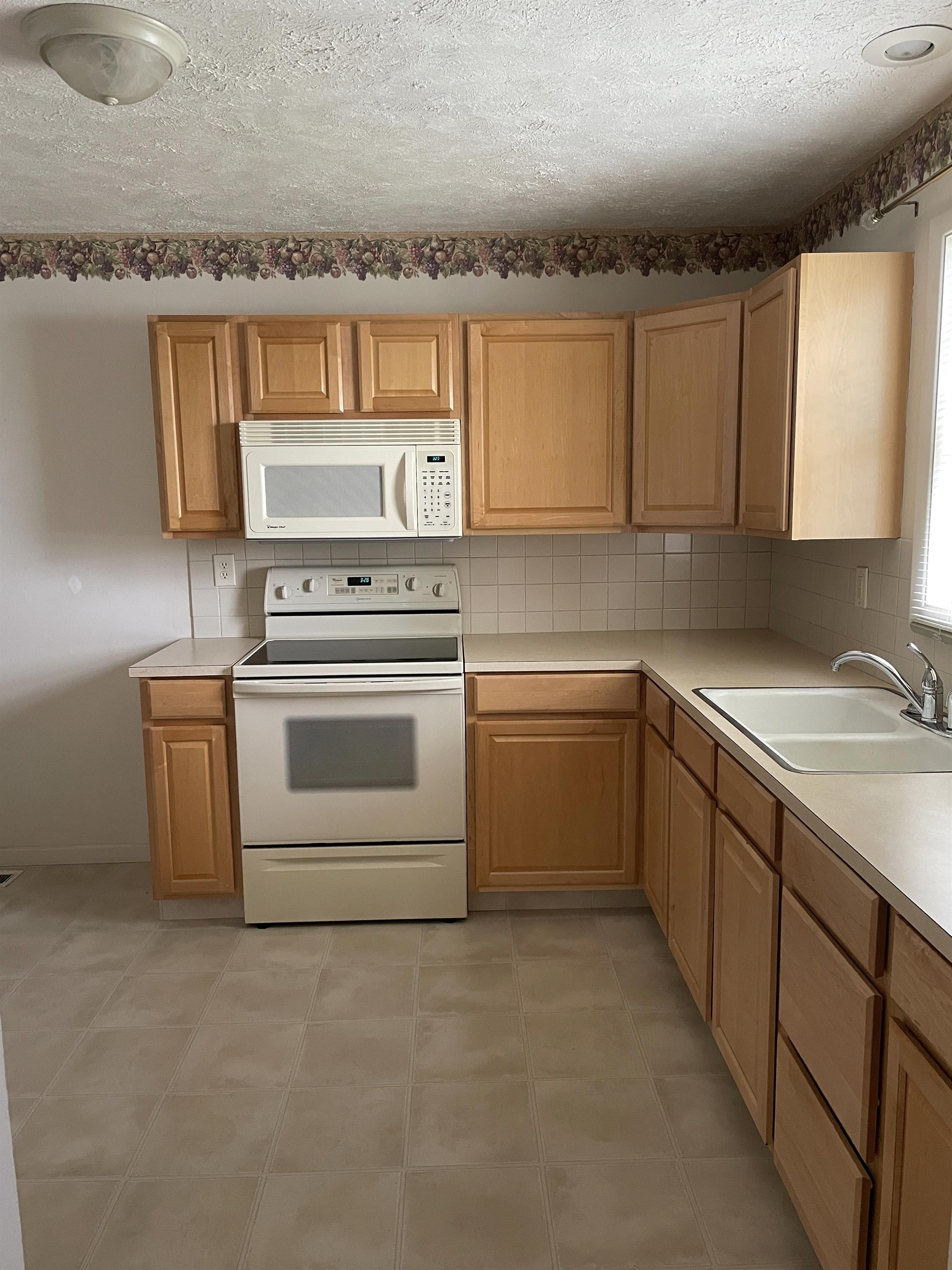 427 South Buckeye Street – photo 3