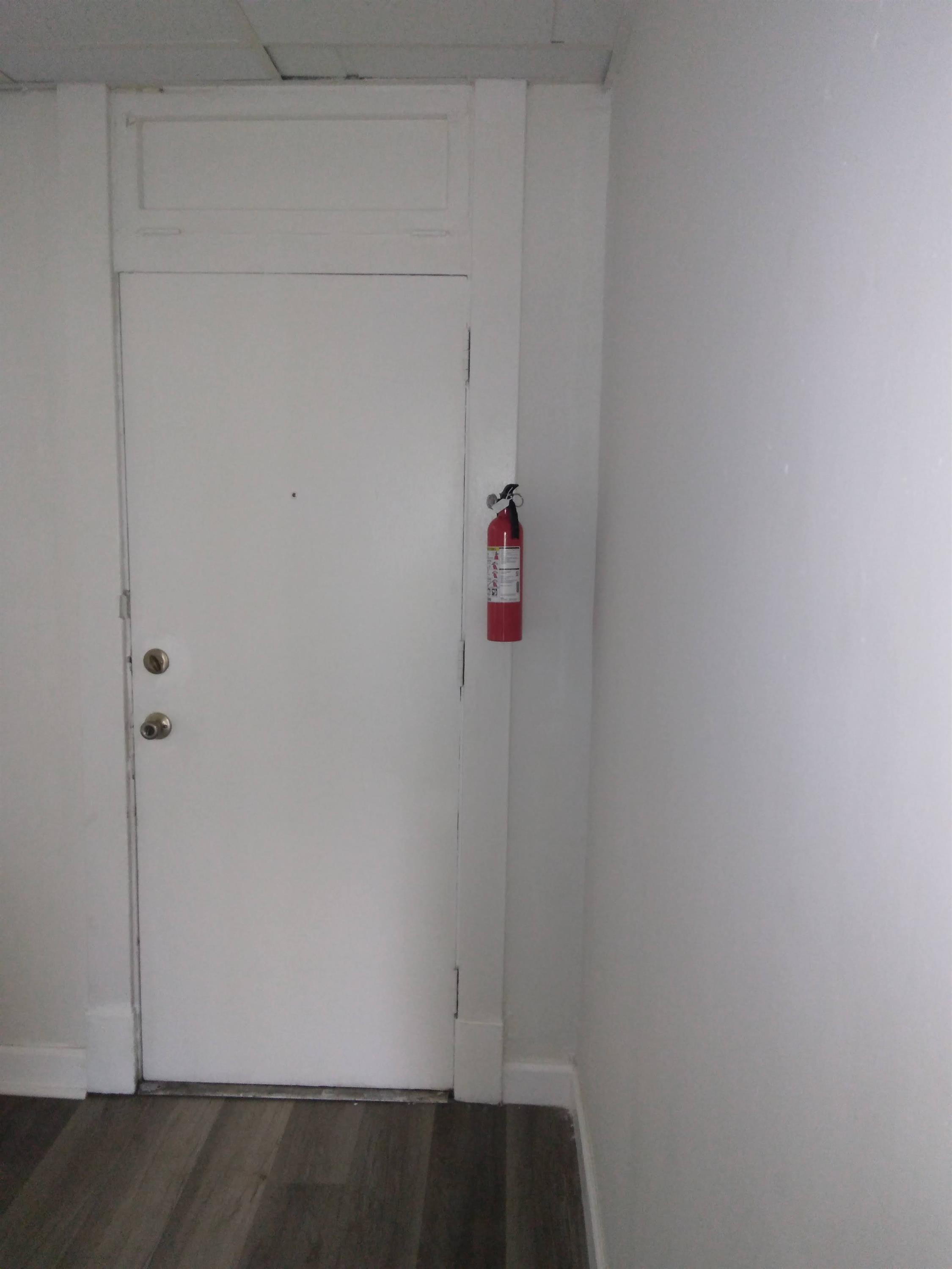 402 Center Street – photo 4