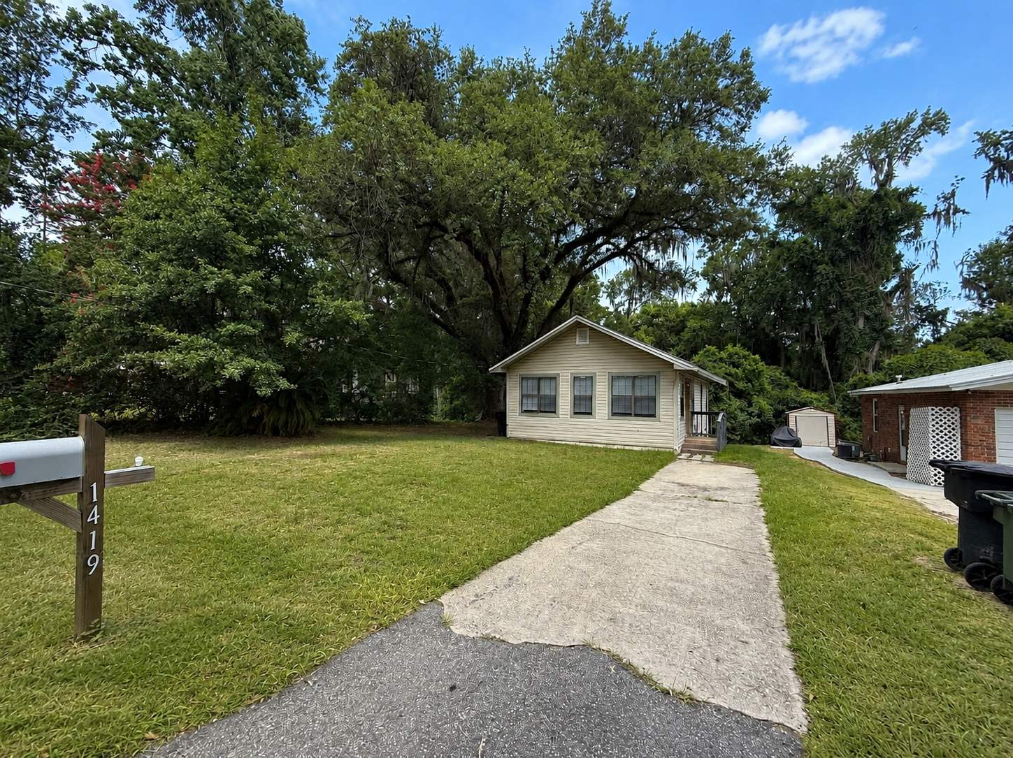 1419 Connecticut Street – photo 1