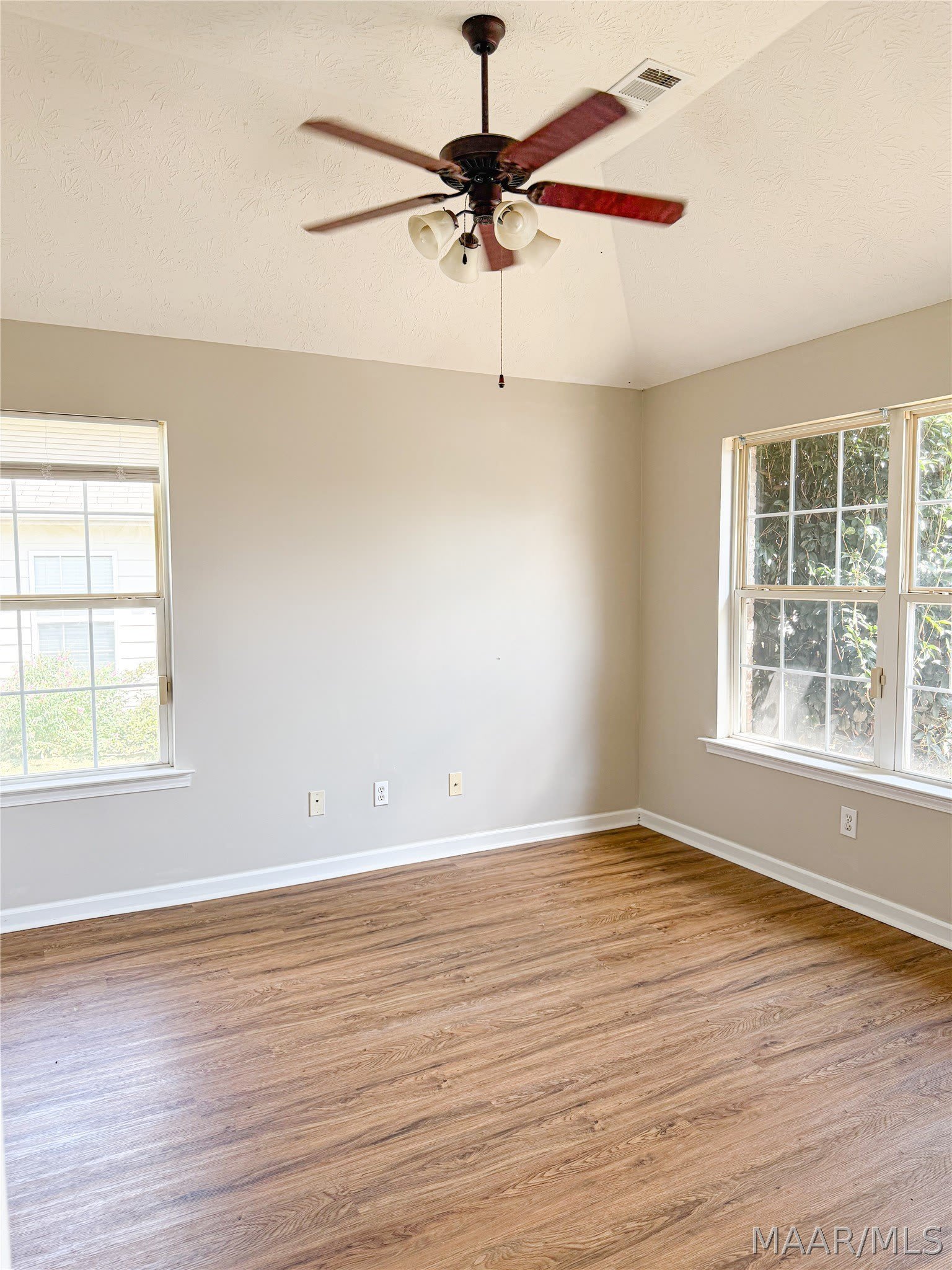 627 Linden Lane – photo 5