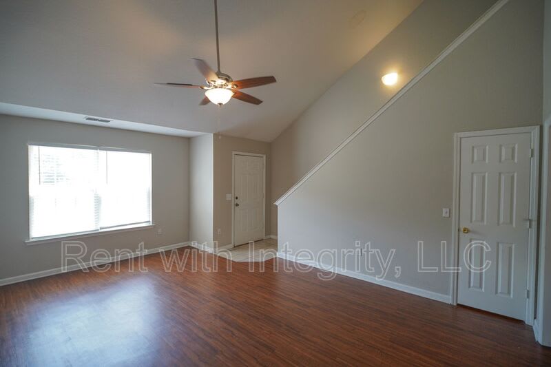 2788 Westbrook Ct – photo 4