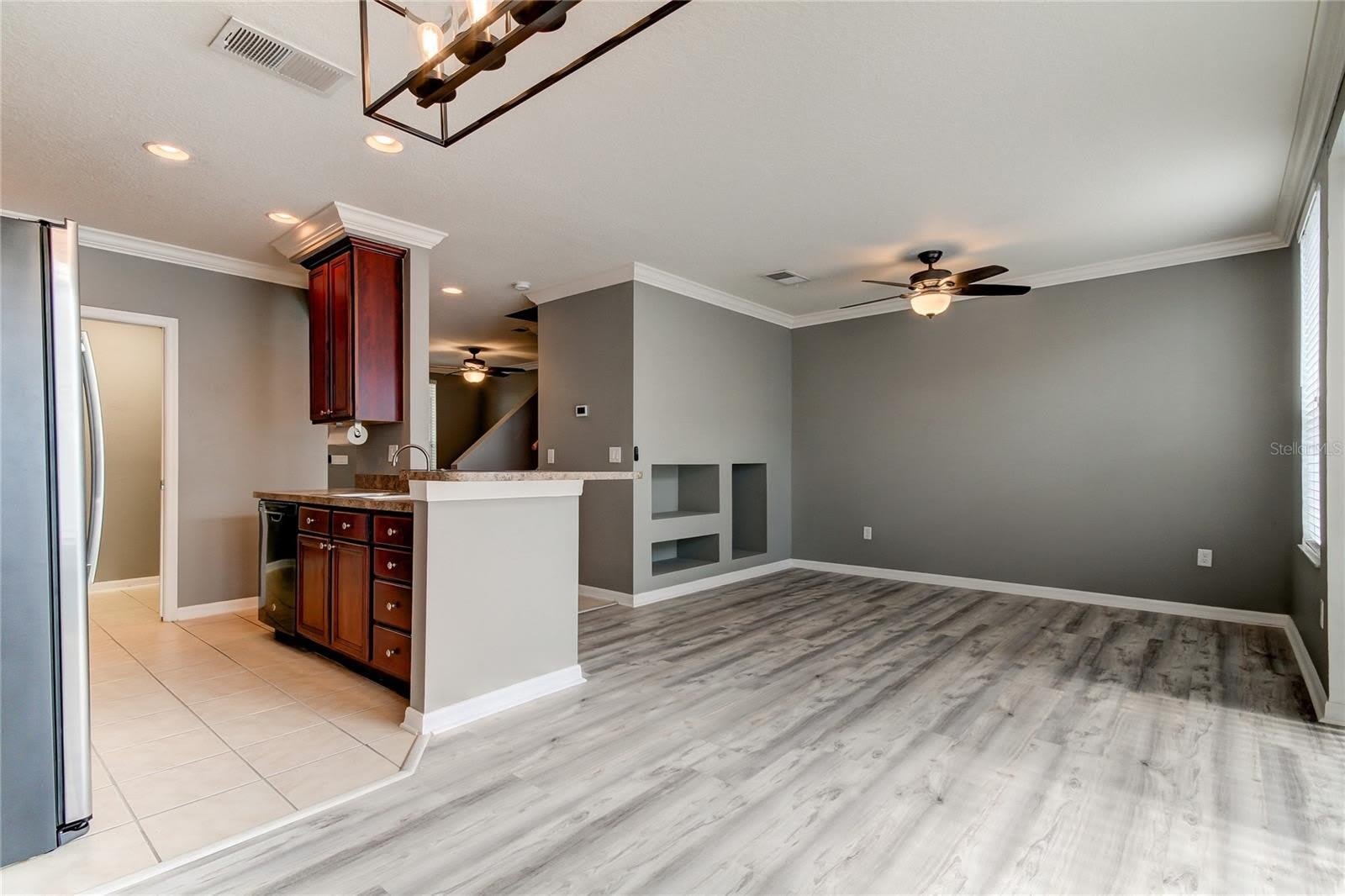 10003 BRADWELL Place – photo 4