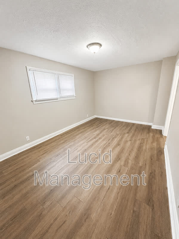 3659 Lentz Avenue – photo 2