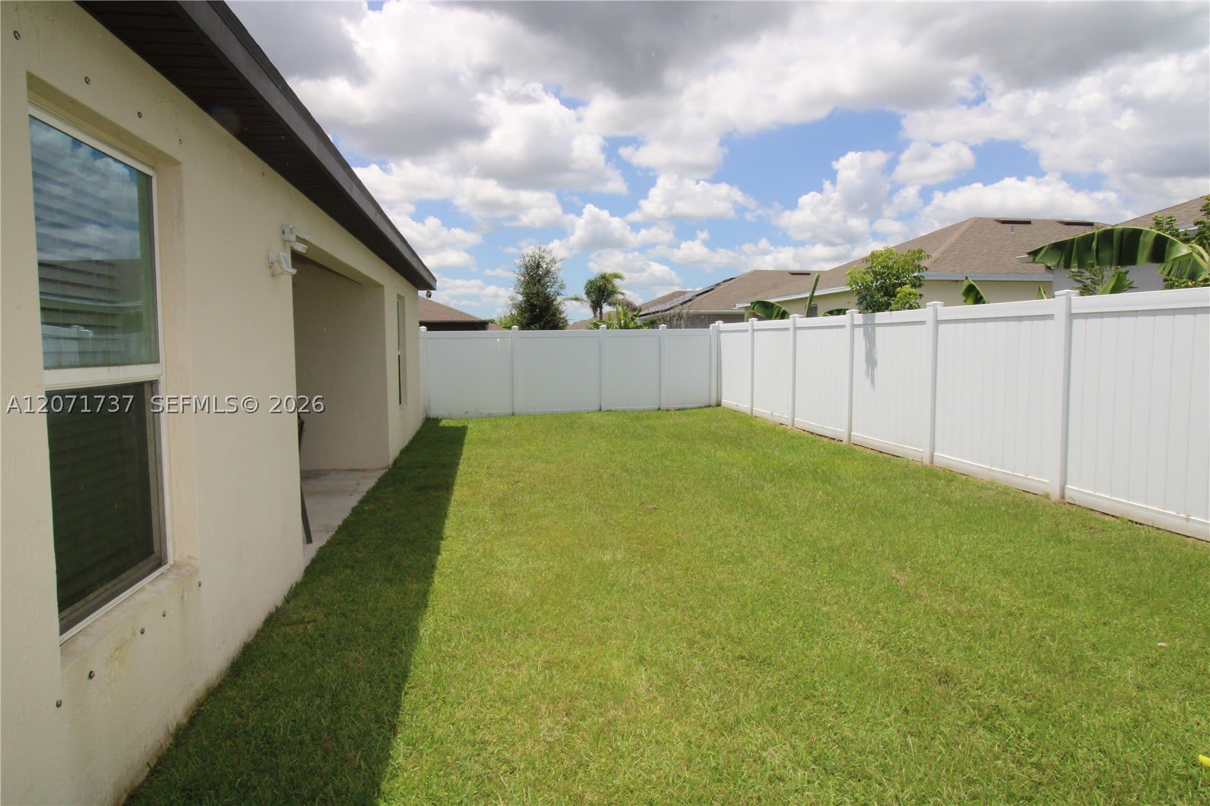 5424 Fantasy Dr – photo 2
