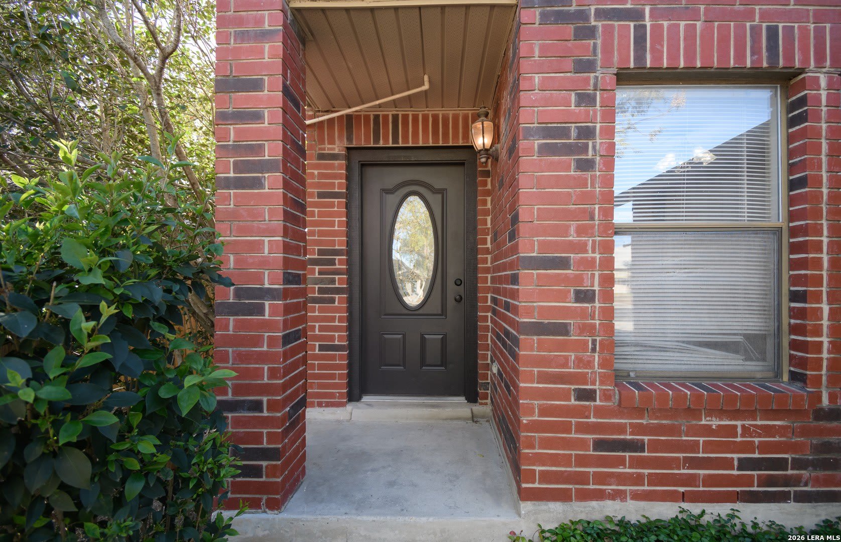8166 CHERYL MEADOW DR – photo 4