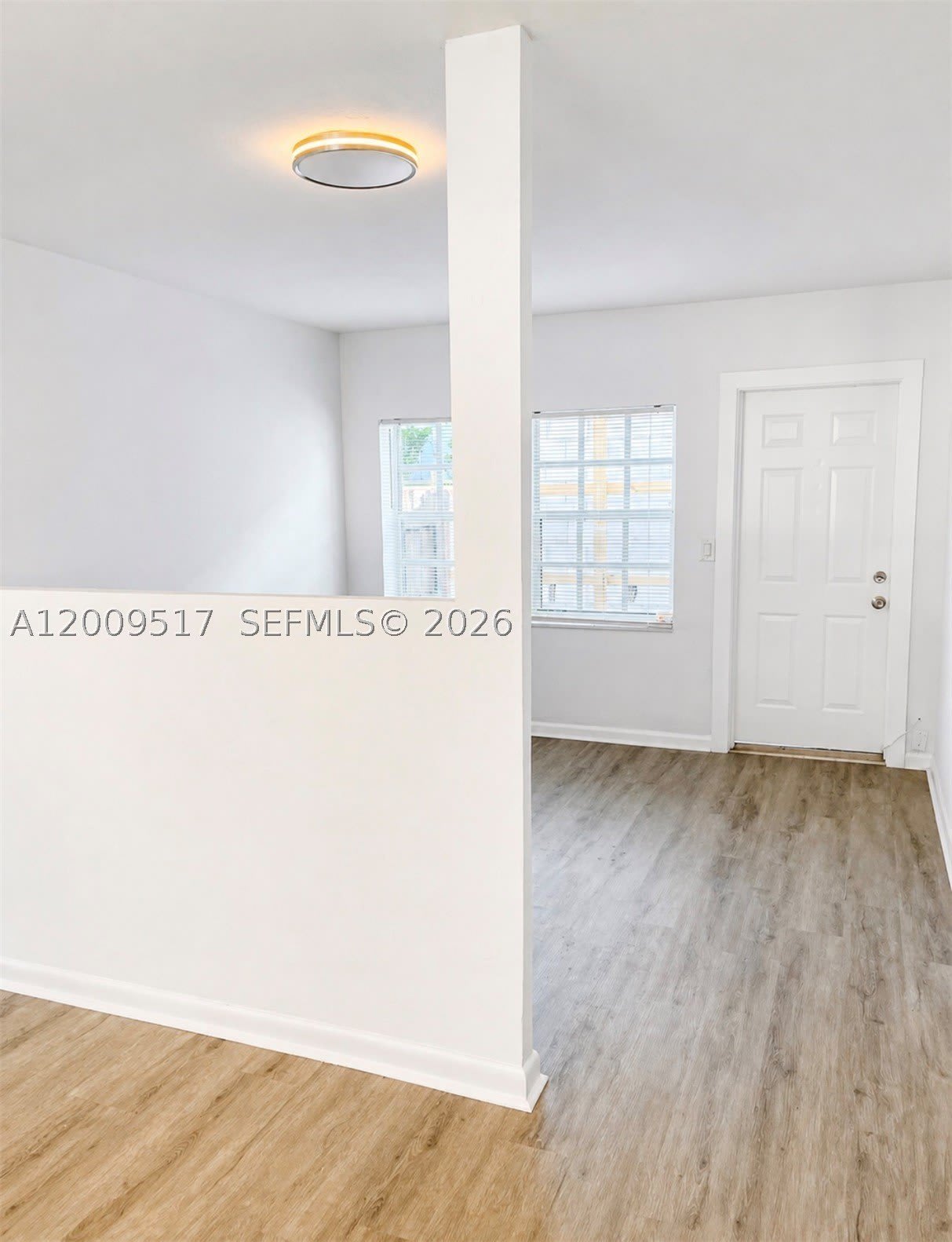 1121 NE 2nd St – photo 2