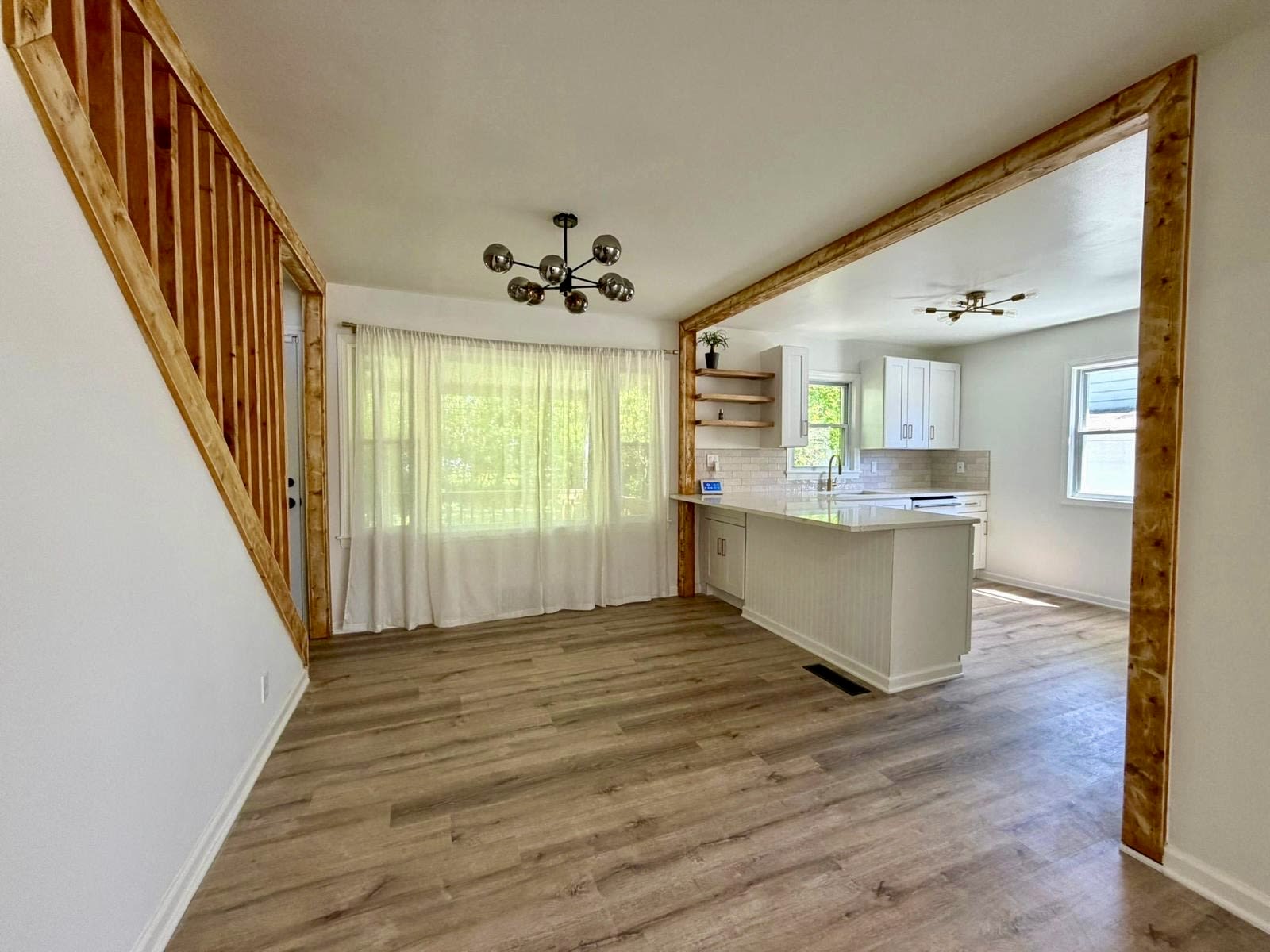 1699 Warrensville Center Rd – photo 2