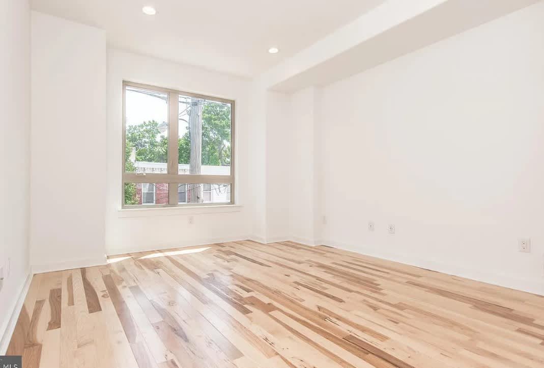 1836 North Marshall Street – photo 5