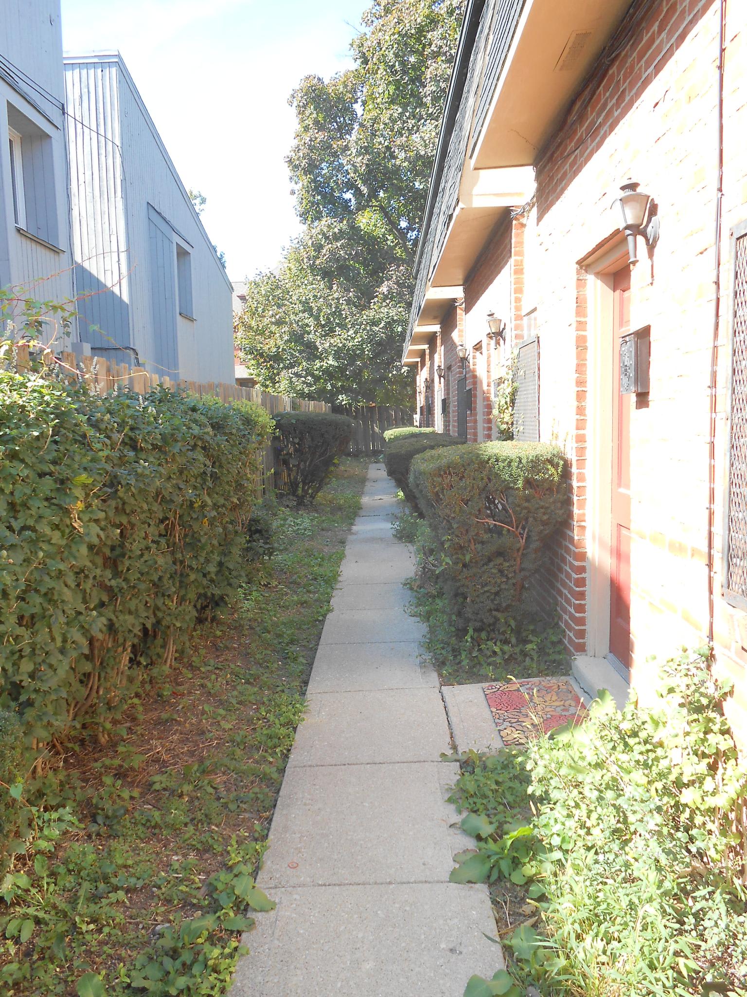 1360 Highland Street – photo 4