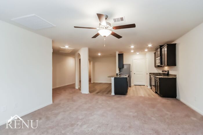 10506 Sweetwater Creek Drive – photo 5