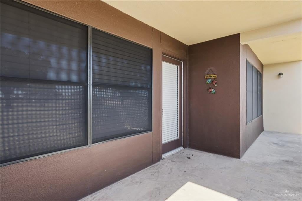 2900 Ashley Drive – photo 2